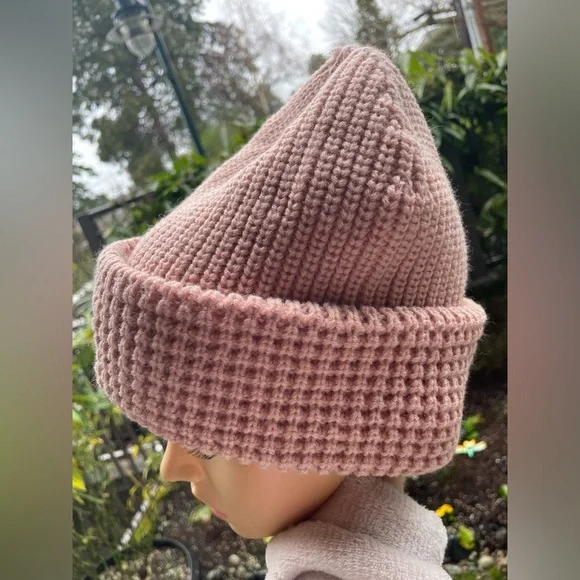 All Saints Blush Knit Beanie - Picture 11 of 17